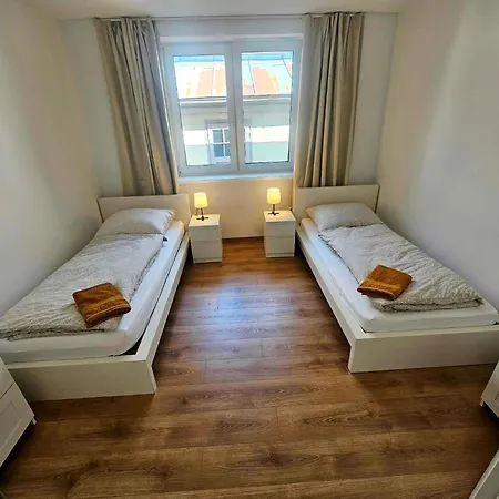 Dovolenkový dom Pokojne Spanie S Bezpecnym Parkovanim 10 Minut Od Dialnice Pre 6 Osob Bzince pod Javorinou